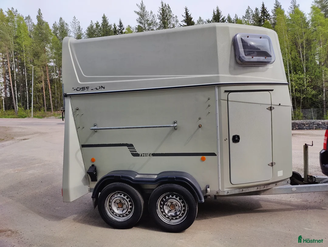 Hästtransporter  fordon & transport till salu: Thiel TF 5 Rötfritt kvalitetssläp, nybesiktigat! i Borlänge - Annons 1