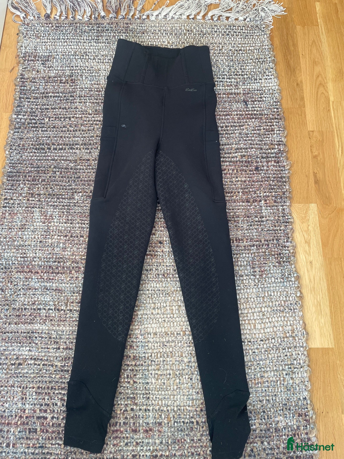Ridbyxor ryttarutrustning till salu: Teddyfleece Zaczess 2Xs - Annons 4