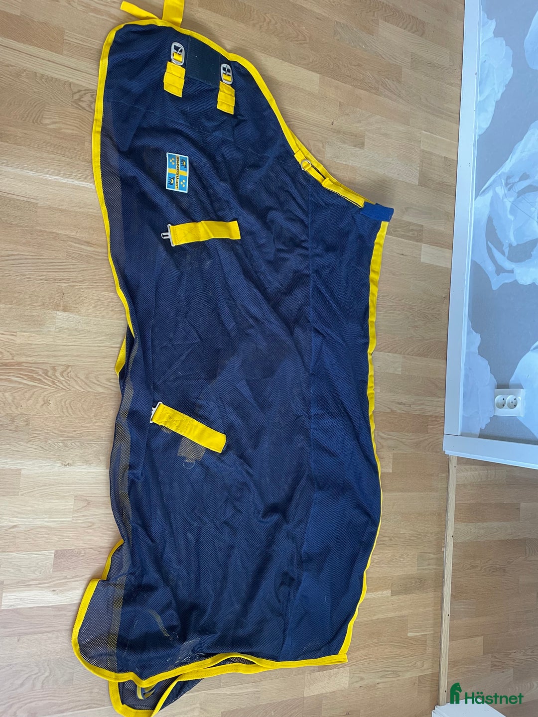 Täcken hästutrustning till salu: Svea Sverigetäcke  i Frösön - Annons 1