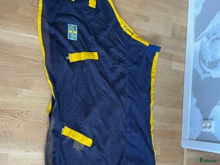 Täcken hästutrustning till salu: Svea Sverigetäcke i Frösön - Annons 10