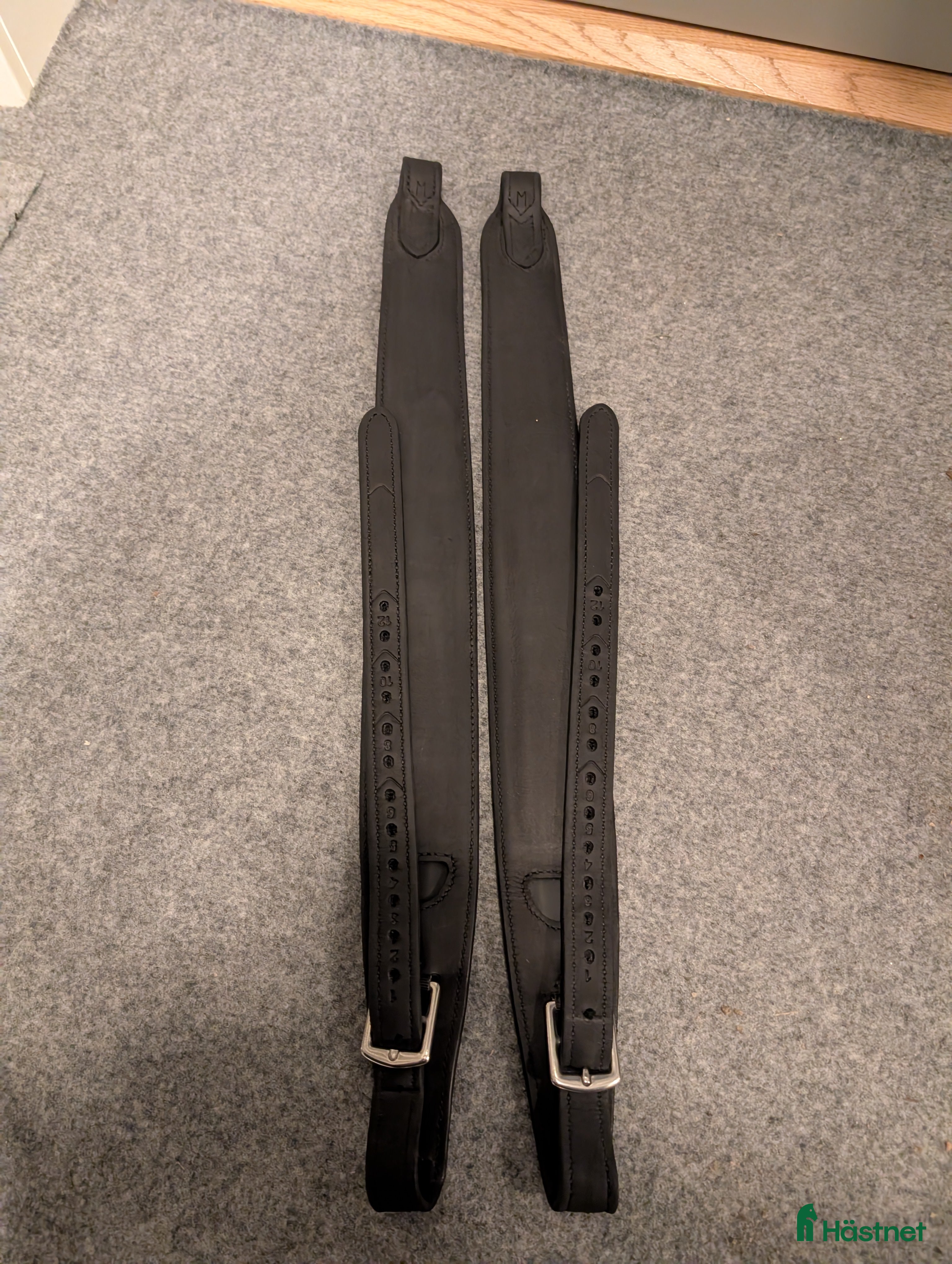 Sadeltillbehör hästutrustning till salu: Erreplus Gold line dressyrläder  i Nyköping - Annons 15