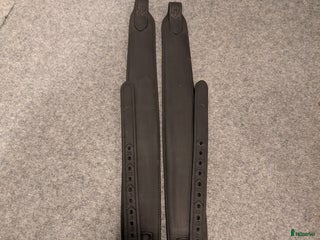 Sadeltillbehör hästutrustning till salu: Erreplus Gold line dressyrläder i Nyköping - Annons 3