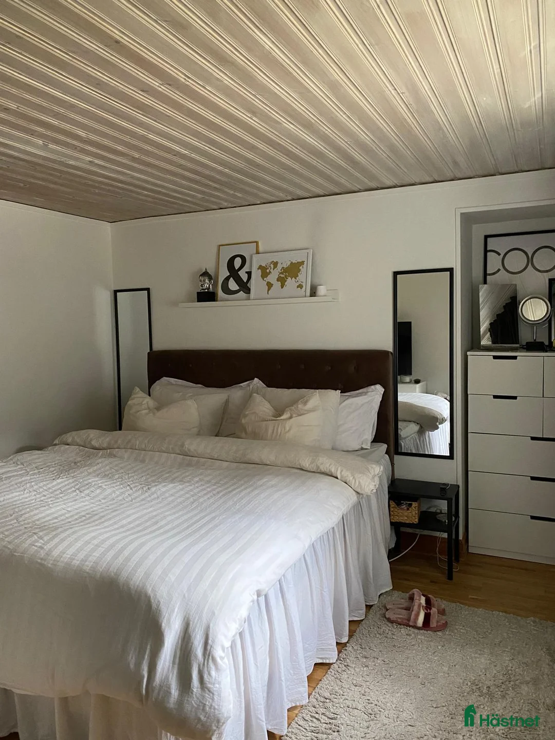  stallplats finnes: Hela stallet & Cottage Rent– Run Your Own Business - Annons 40