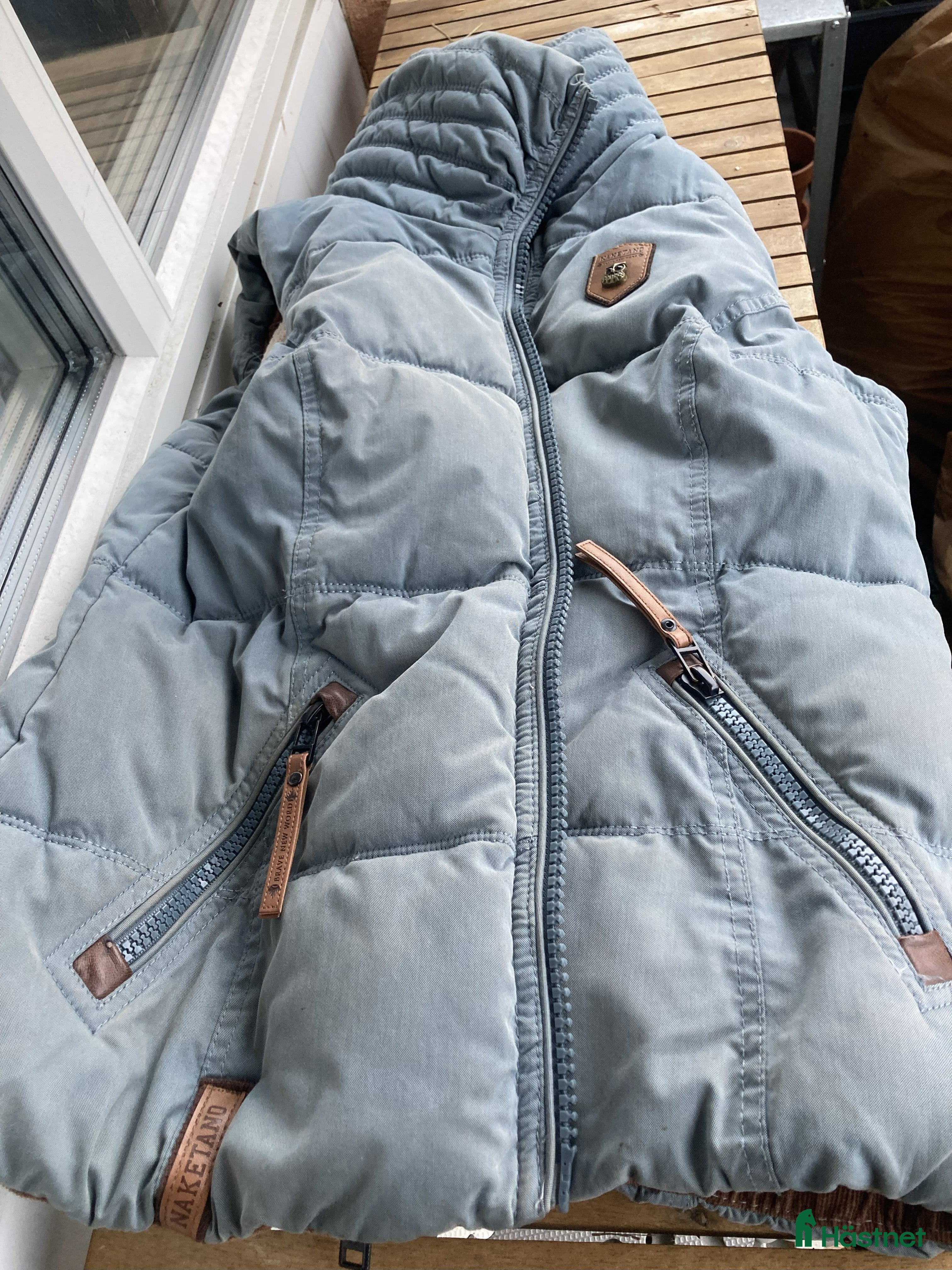 Jackor & Kavajer ryttarutrustning till salu: varm väst från Naketano i Arboga - Annons 16