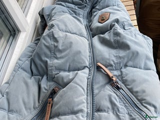 Jackor & Kavajer ryttarutrustning till salu: varm väst från Naketano i Arboga - Annons 16