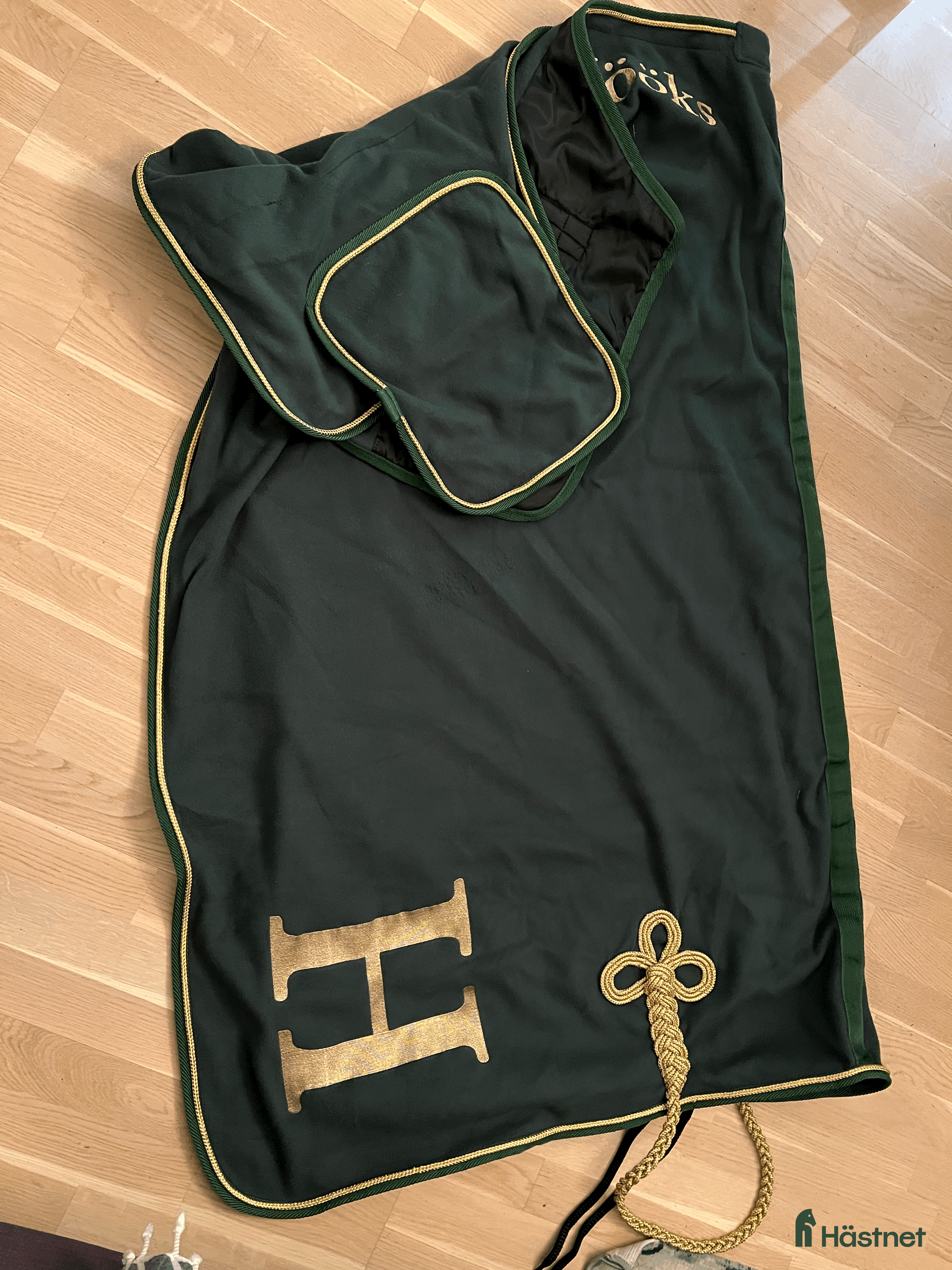 Täcken hästutrustning till salu: Oanvända ponnytäcken i Nacka - Annons 9