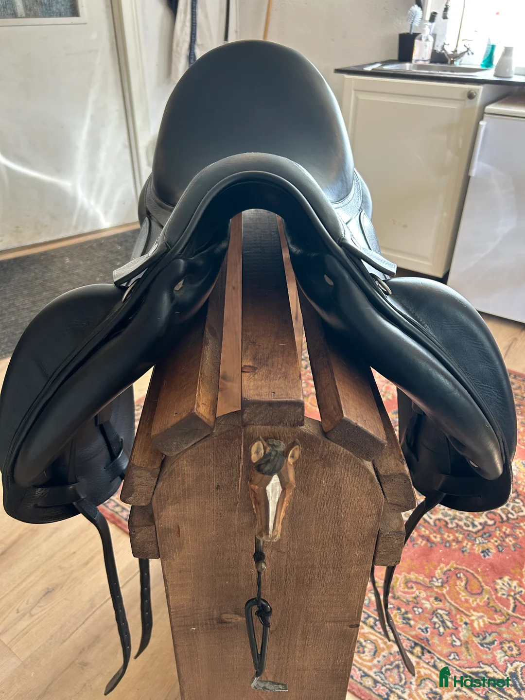 Sadlar hästutrustning till salu: Antares Signature 16,5 i Krylbo - Annons 2