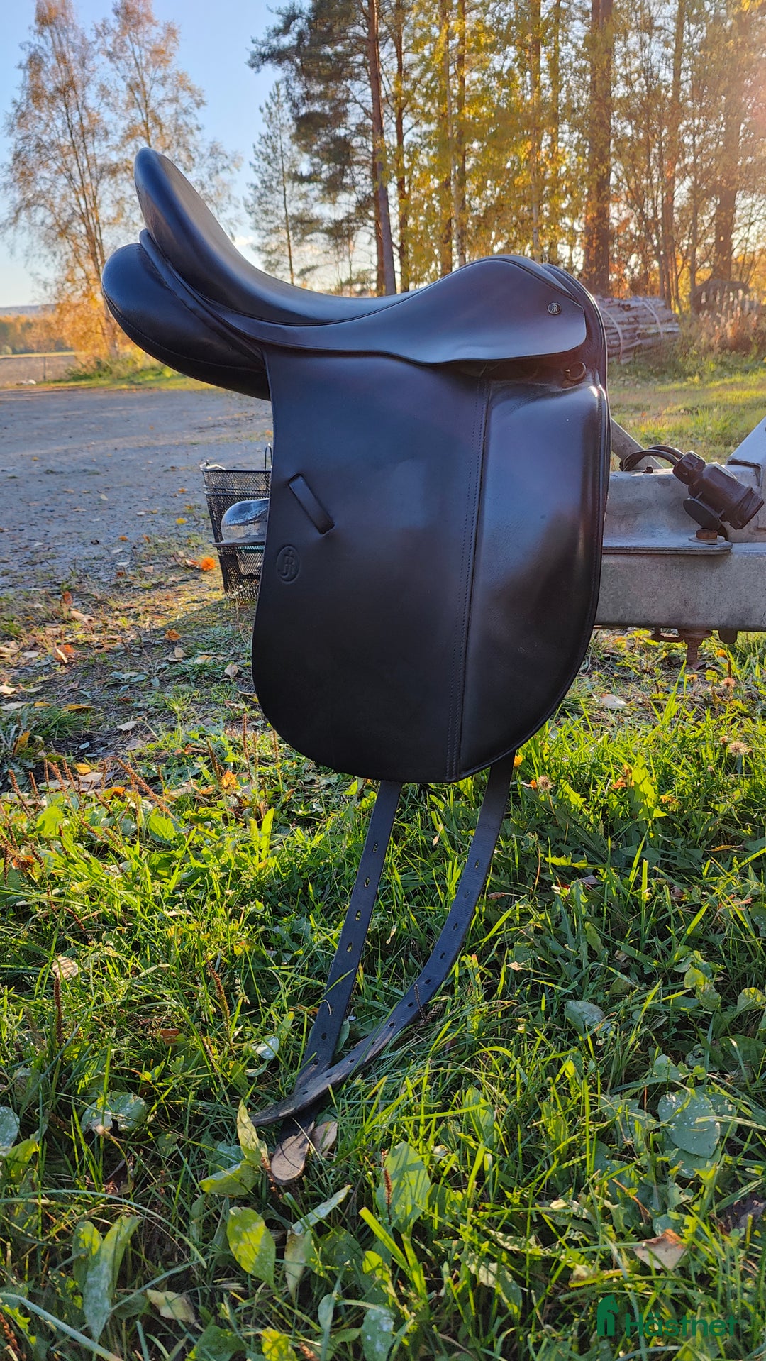 Sadlar hästutrustning till salu: Jeremy Rudge dressyrsadel  i Skellefteå - Annons 2