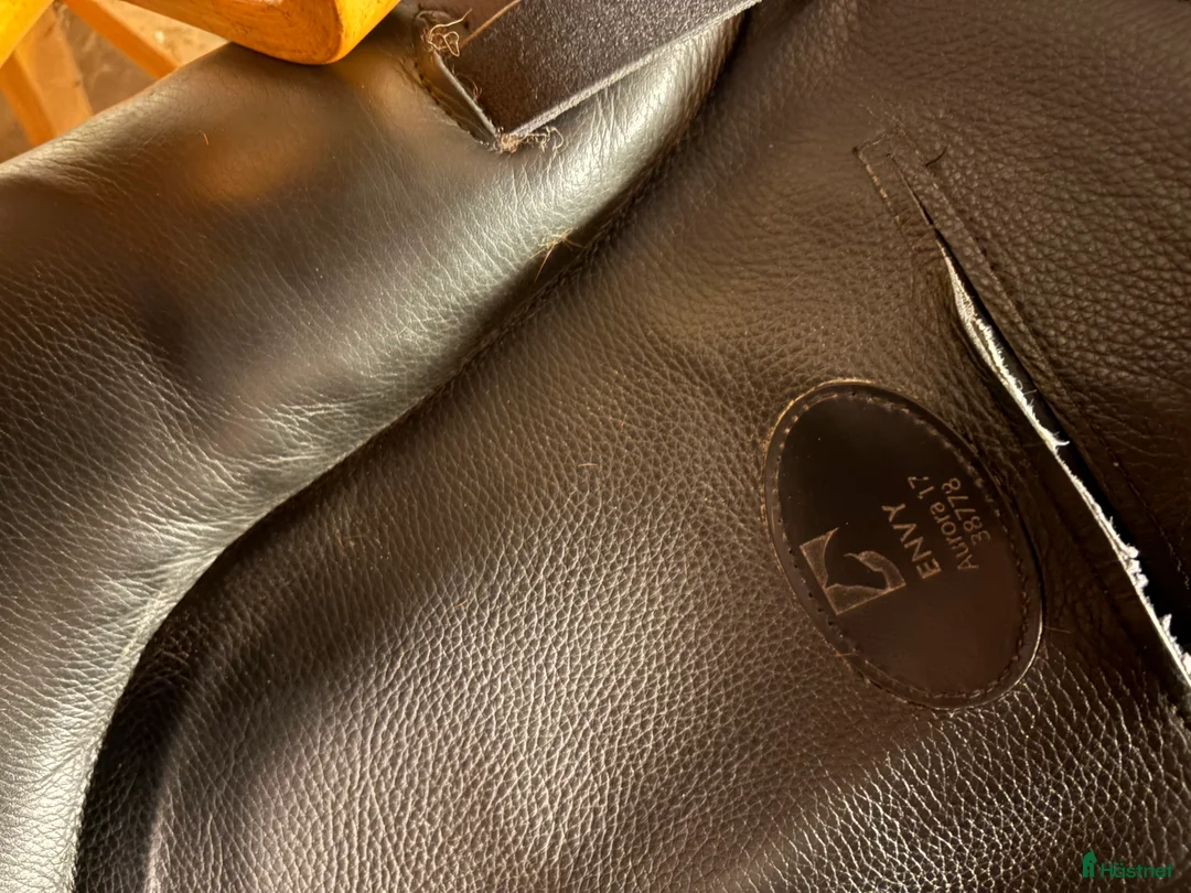 Sadlar hästutrustning till salu: Envy by Custom dressyrsadel i Önnestad - Annons 5