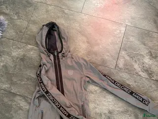 Ridbyxor ryttarutrustning till salu: Ridbyxor + hoodie i Halmstad - Annons 1