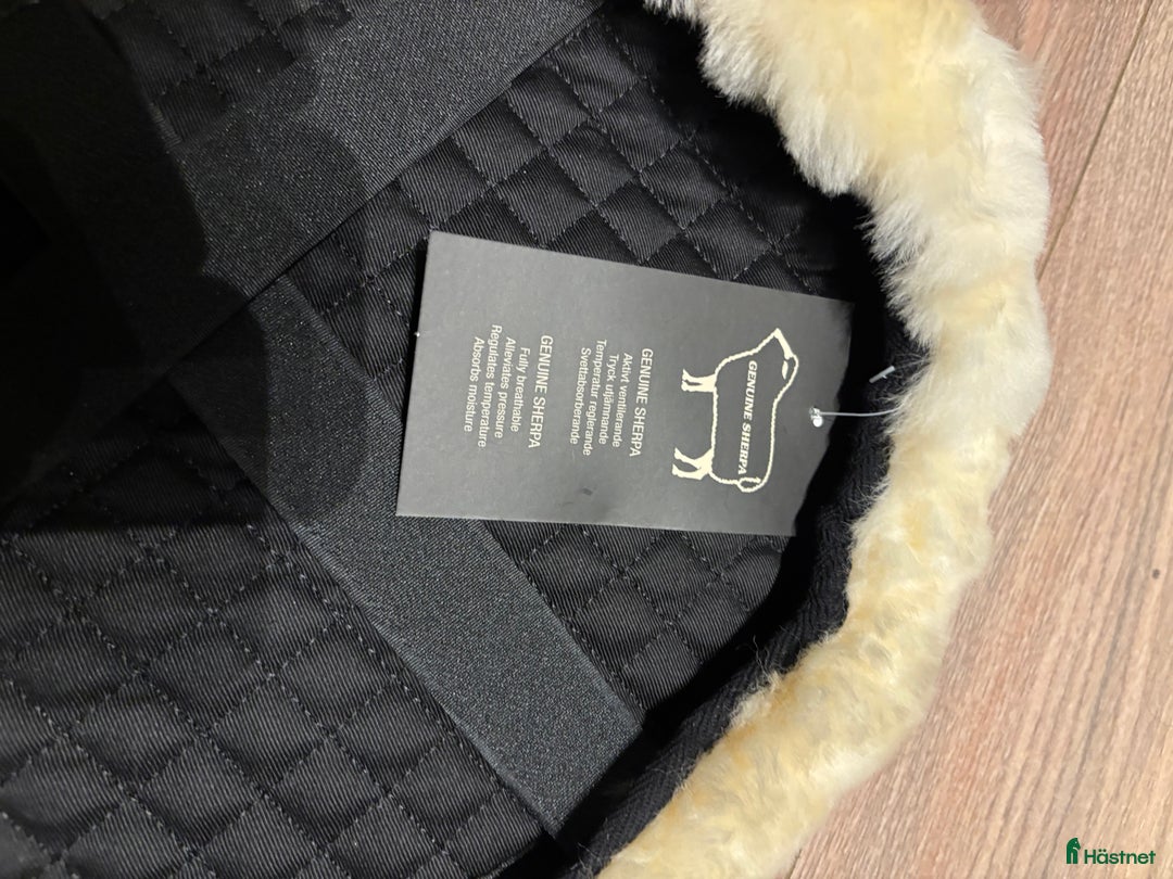 Sadeltillbehör hästutrustning till salu: Gjordskydd till magplattaa i Sollerön - Annons 2