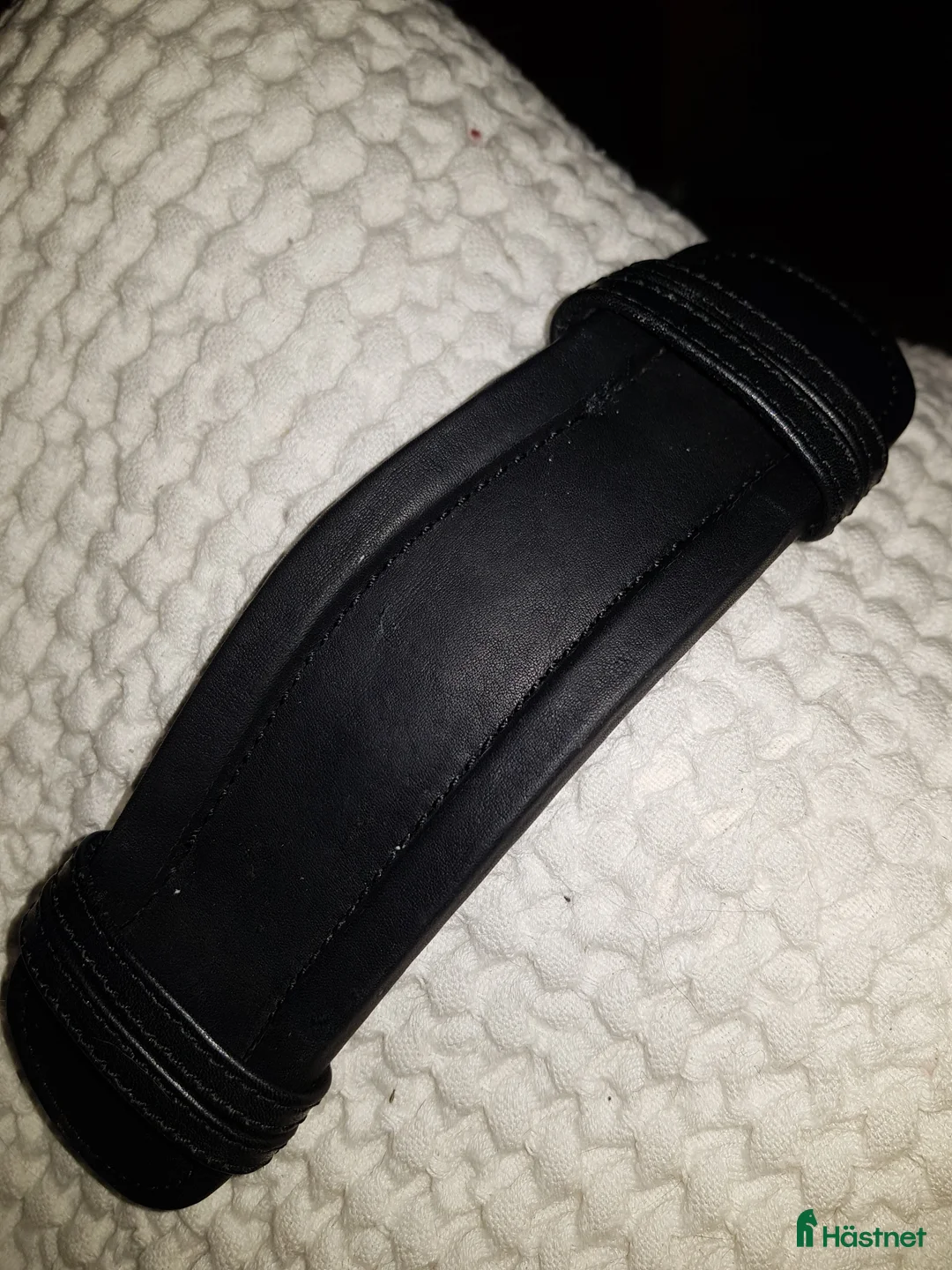 Övrig Hästutrustning hästutrustning till salu: Nackpad svart i Söråker - Annons 1