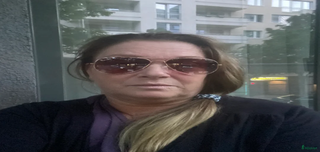 Galleribild {{count}}