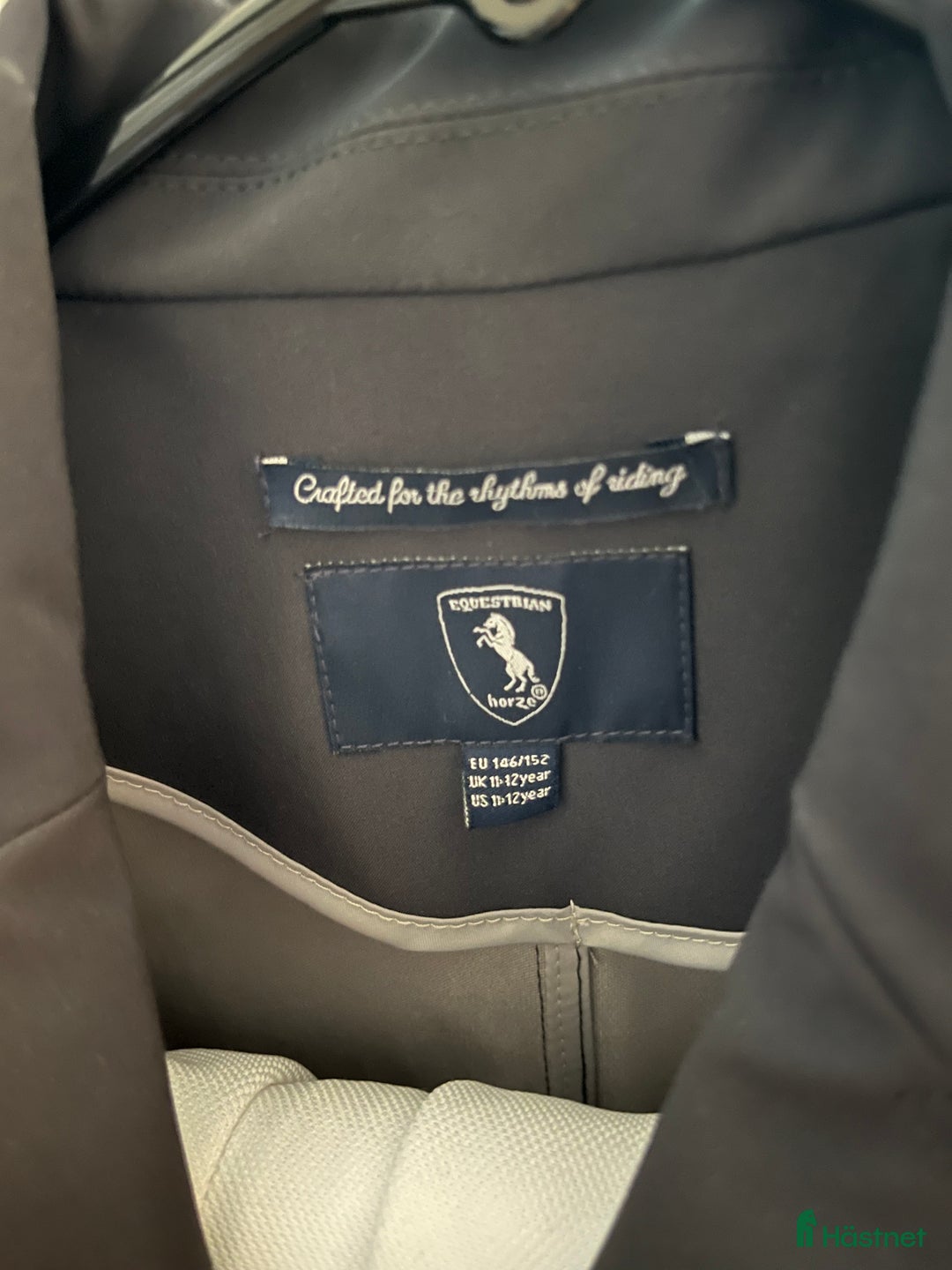 Övrigt Ridkläder ryttarutrustning till salu: Tävlingskläder  i Habo - Annons 2