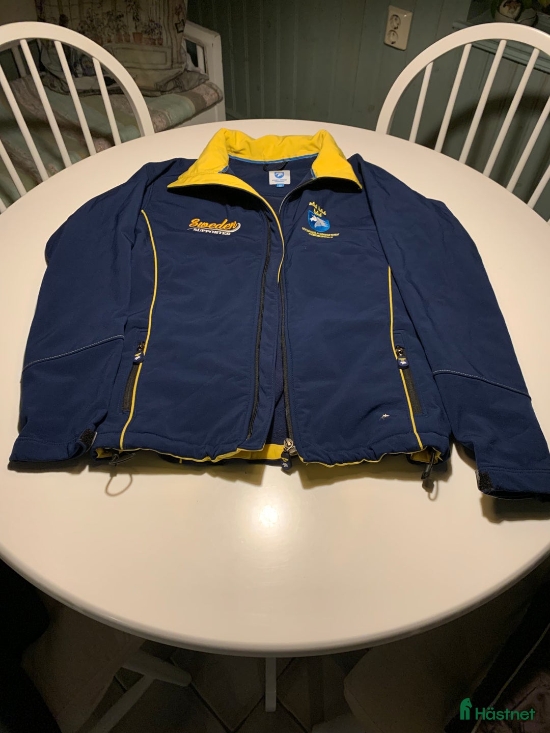 Jackor & Kavajer ryttarutrustning till salu: Svensk ridsport Jacka i Åshammar - Annons 1