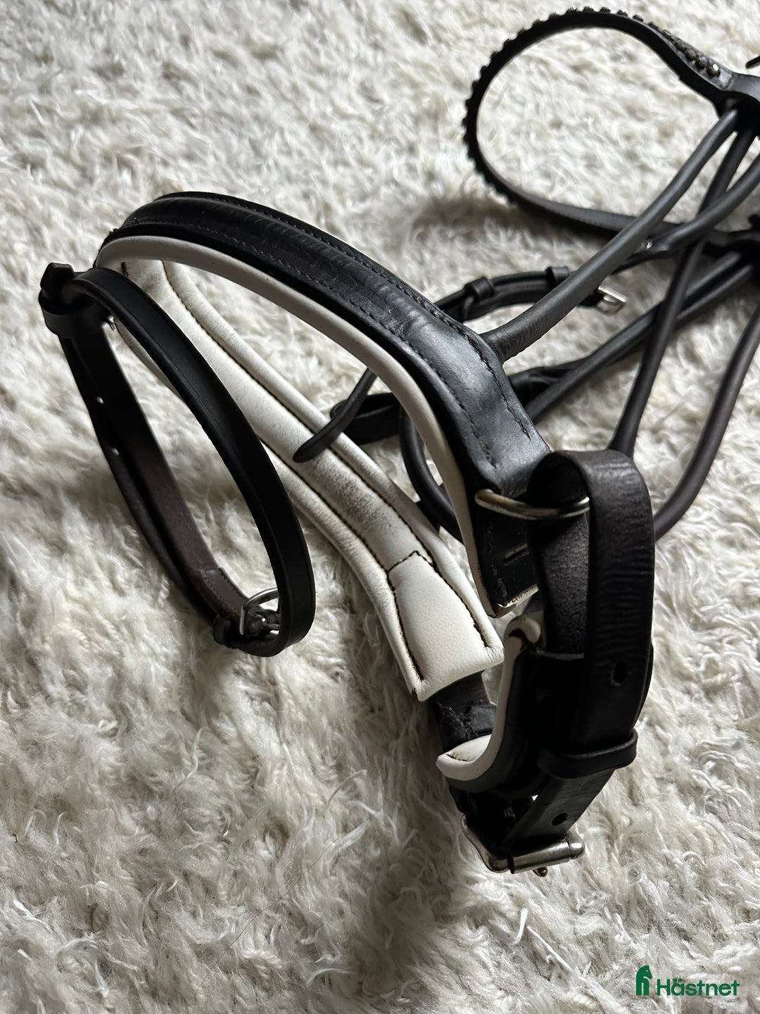 Träns hästutrustning till salu: Otto Schumacher - brunt rundsytt träns i Stockholm - Annons 6