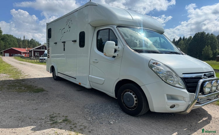 Hästlastbilar  fordon & transport till salu i Mariefred - Annons 1