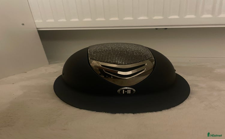 Hjälmar ryttarutrustning till salu: Onek hjälm i Genarp - Annons 4