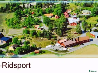 stallplats Box uthyres på gård med ridhus finns i Knivsta - Annons 2