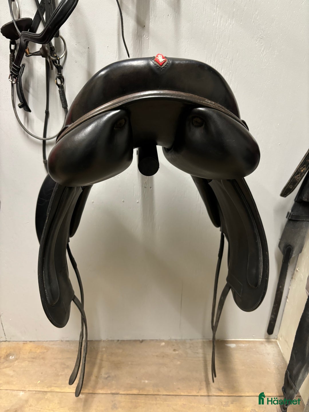 Sadlar hästutrustning till salu: Equipe ice eva i Sturefors - Annons 3