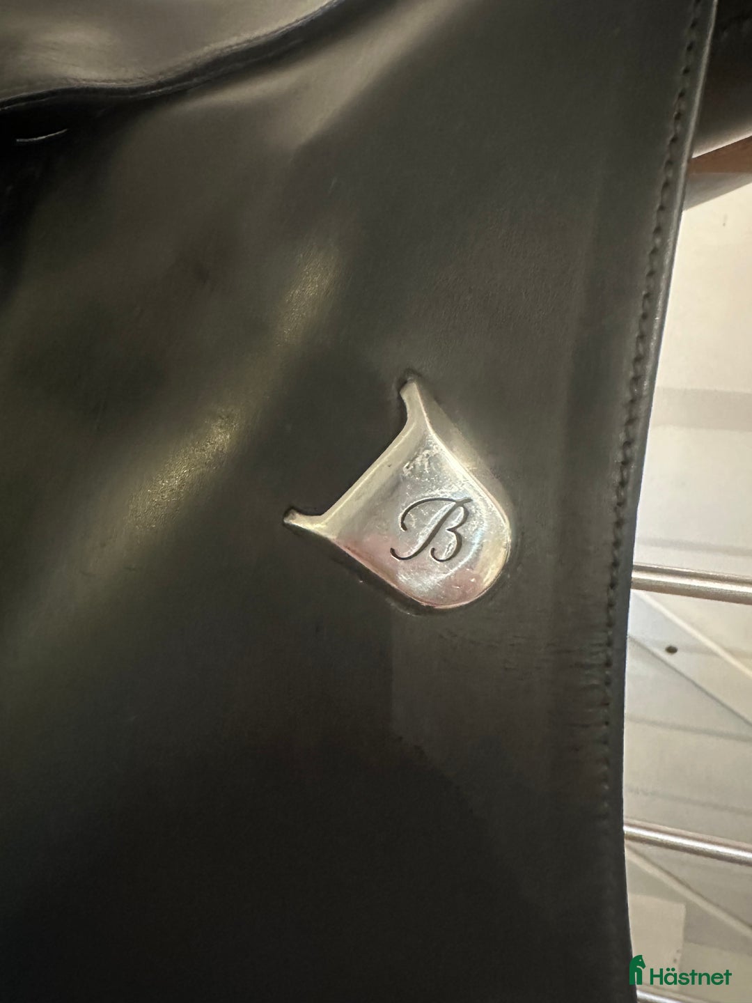 Sadlar hästutrustning till salu: Bates innova standard dressyr sadel-storlek 0 i Mölnlycke - Annons 9