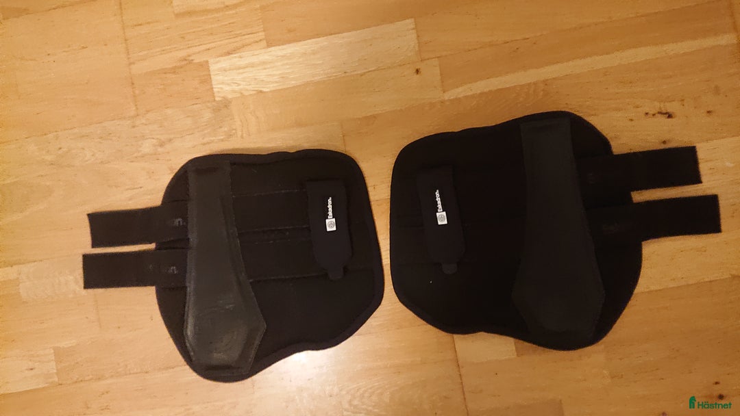 Benskydd hästutrustning till salu: Svarta Eskadron benskydd XL i Genarp - Annons 2