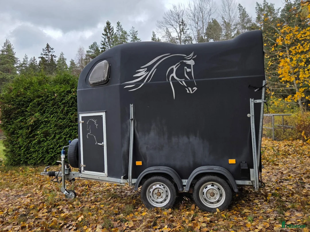 Hästtransporter  fordon & transport till salu: Cheval Liberté -2012 - Annons 1