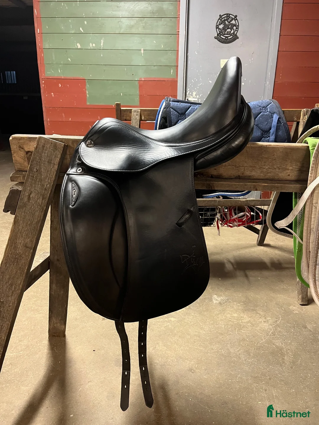 Sadlar hästutrustning till salu: Prestige x-Helen 16" - Annons 1