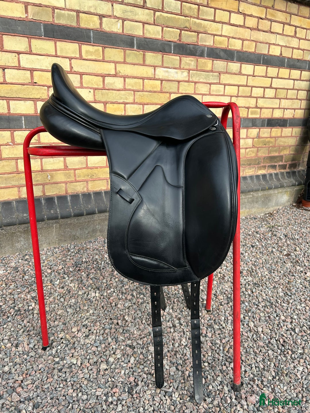 Sadlar hästutrustning till salu: Equipe Bocelli dressyrsadel  i Åled - Annons 2