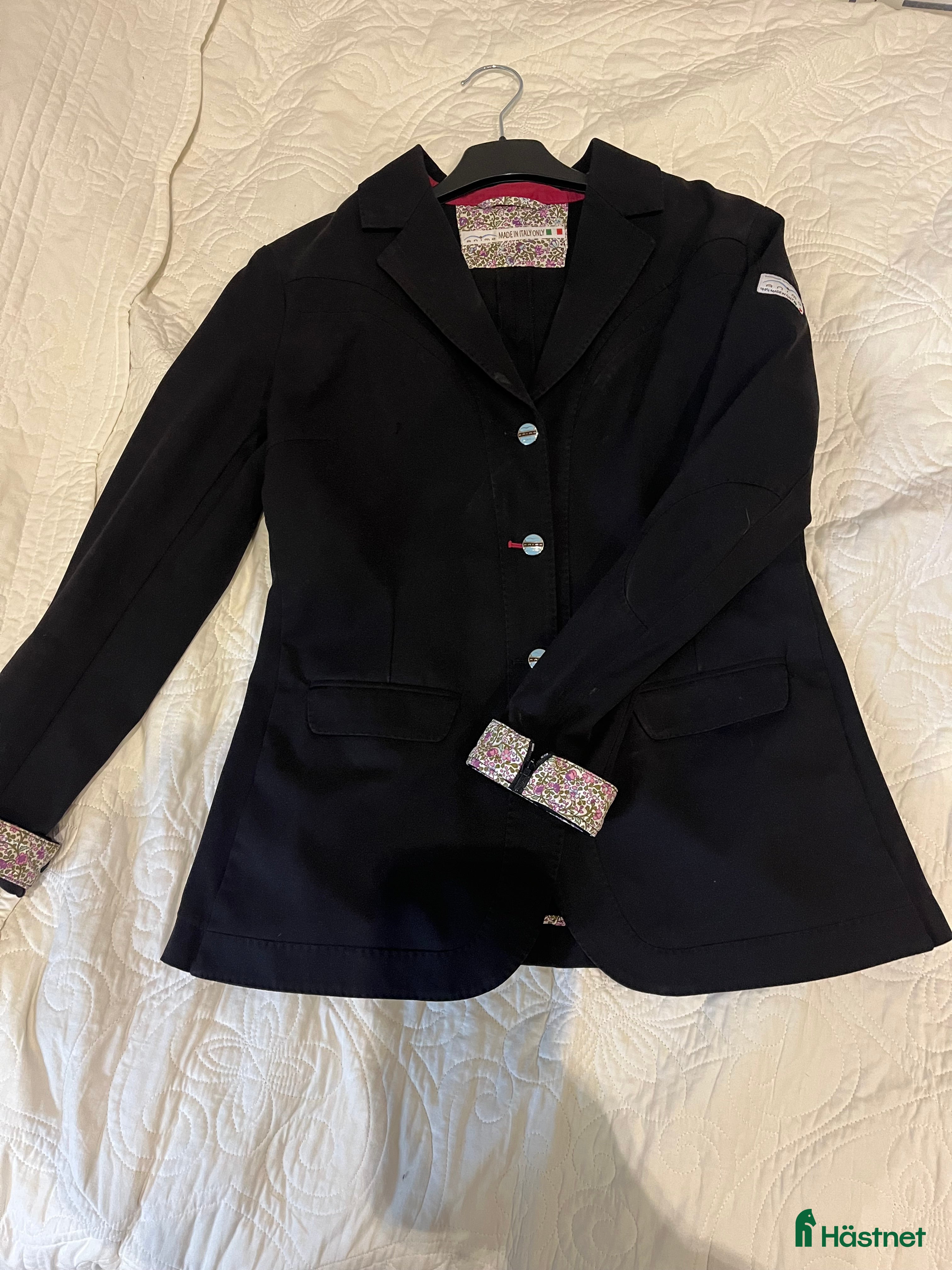 Jackor & Kavajer ryttarutrustning till salu: Animo kavaj i Forshaga - Annons 19