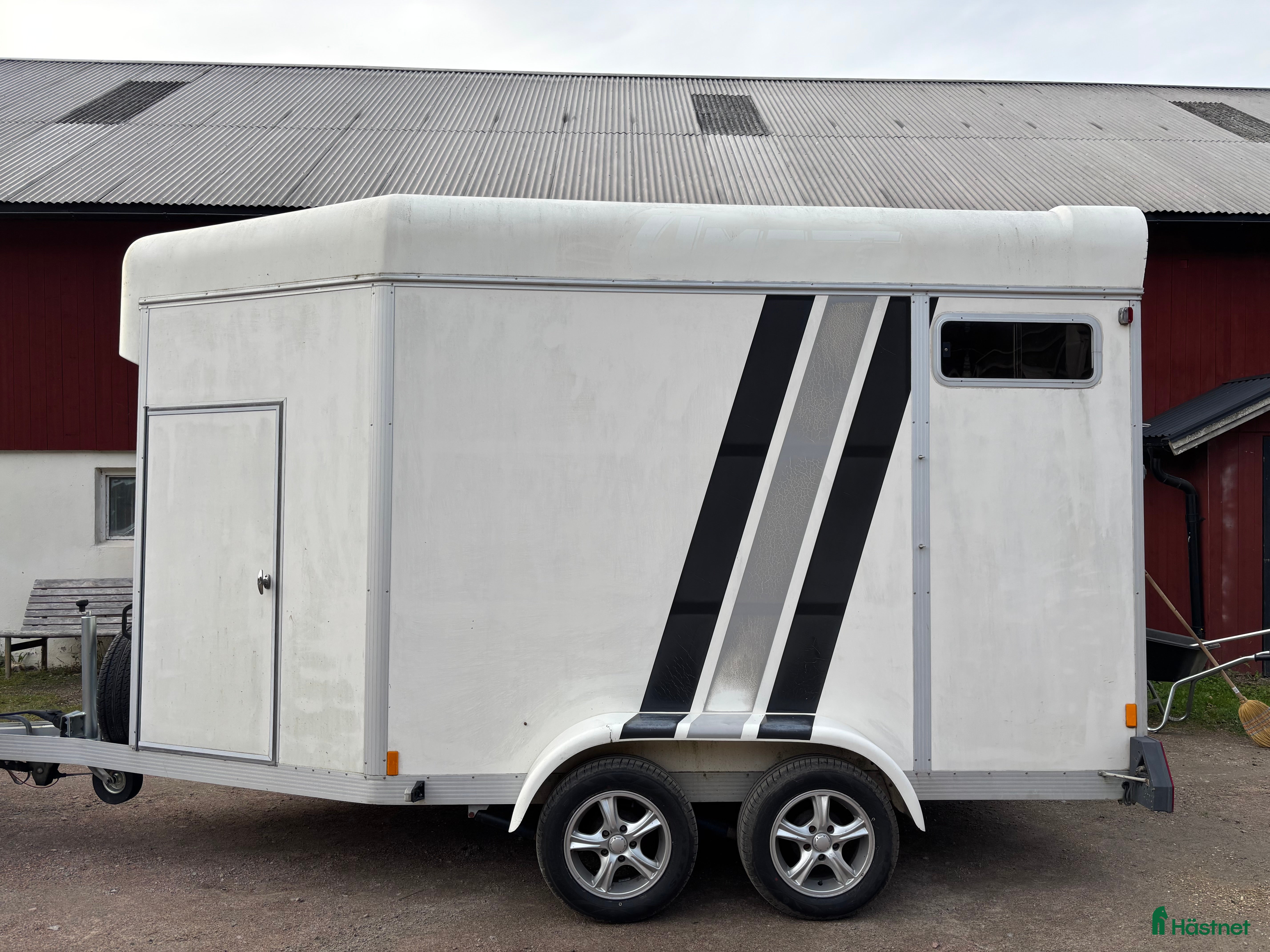 Hästtransporter  fordon & transport till salu: Fint Ume B50  i Hälsö - Annons 12