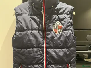 Jackor & Kavajer ryttarutrustning till salu: Täckväst Copperfield i Skärblacka - Annons 2