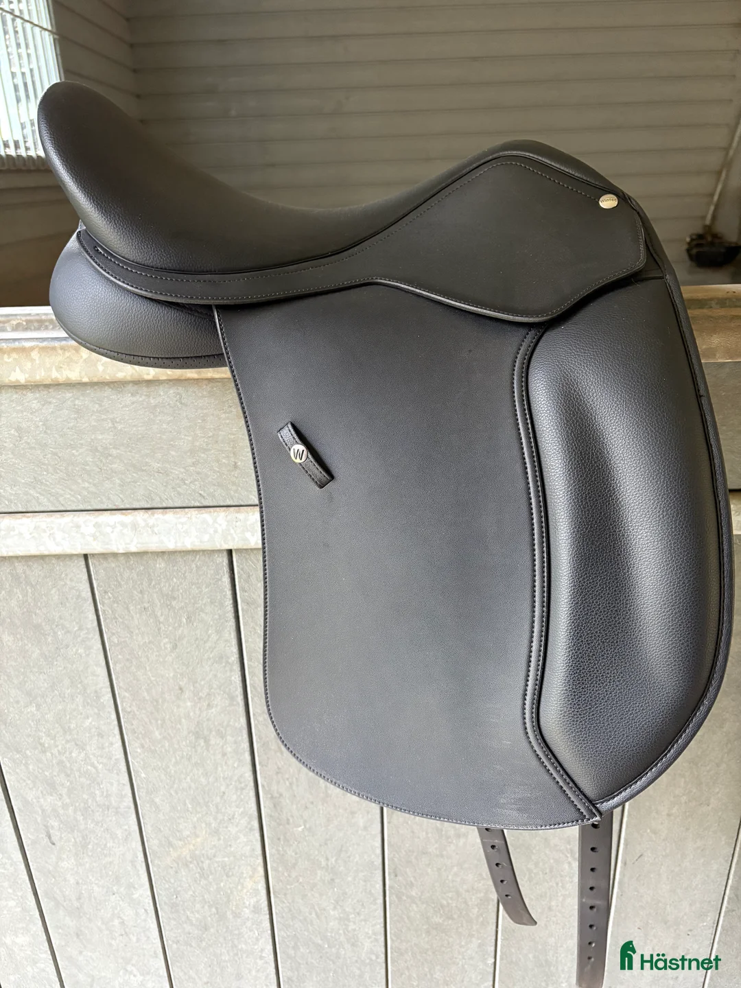 Sadlar hästutrustning till salu: Wintec 500 wide dressyrsadel i Rörvik - Annons 1