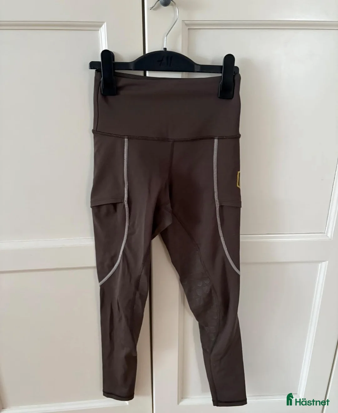 Ridbyxor ryttarutrustning till salu: 3 st Maya Delorez ridbyxor till salu - Annons 1