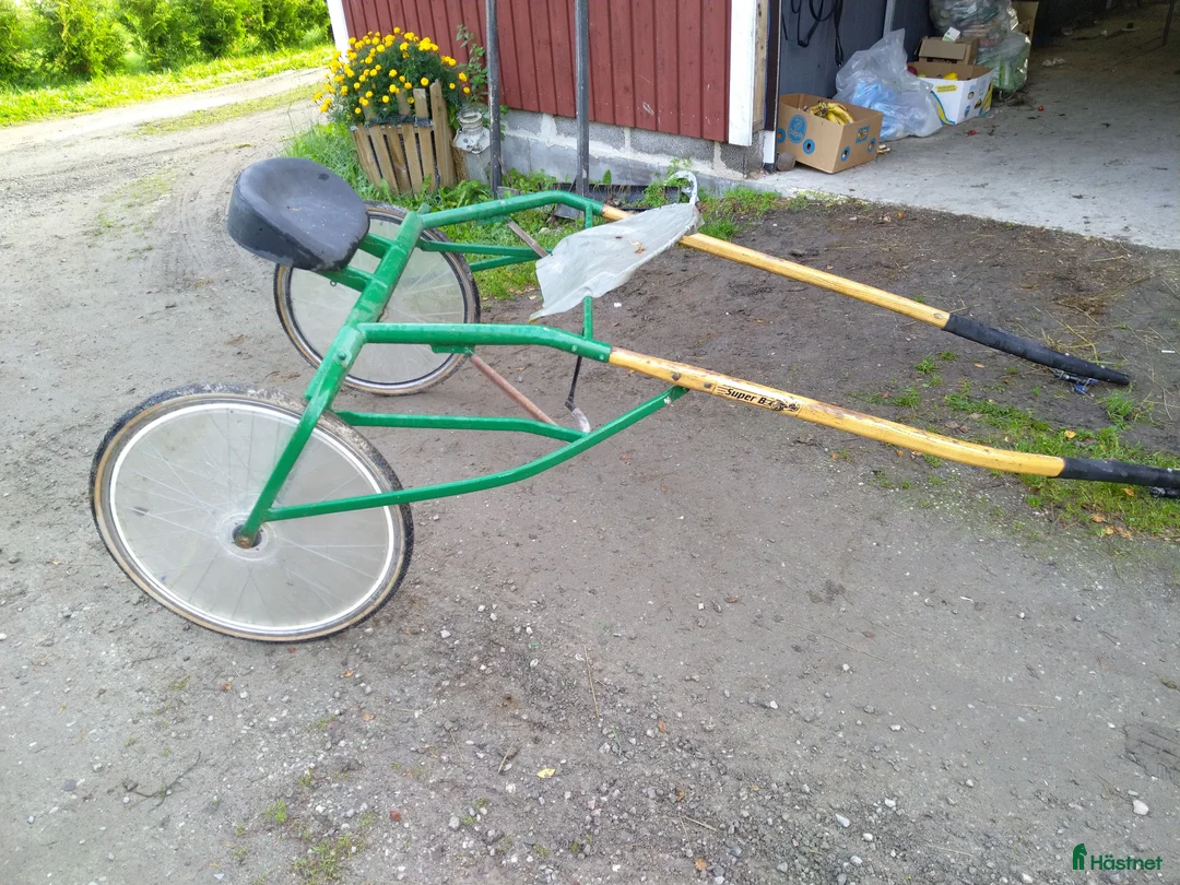 Travvagnar trav till salu: Super b i Ljusdal - Annons 1