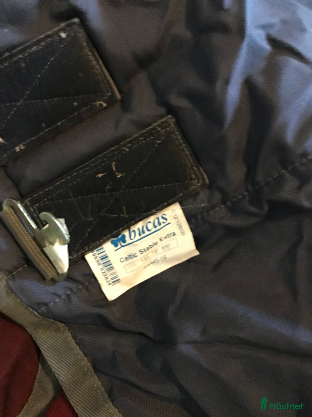 Täcken hästutrustning till salu: Tjockt Vintertäcke från bukas  i Herrljunga - Annons 2