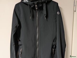 Jackor & Kavajer ryttarutrustning till salu: Horze Softshellridjacka i Umeå - Annons 8