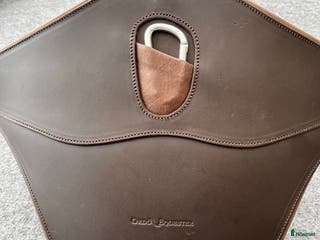 Sadeltillbehör hästutrustning Hoppgjord från Globus i Hällevadsholm - Annons 5