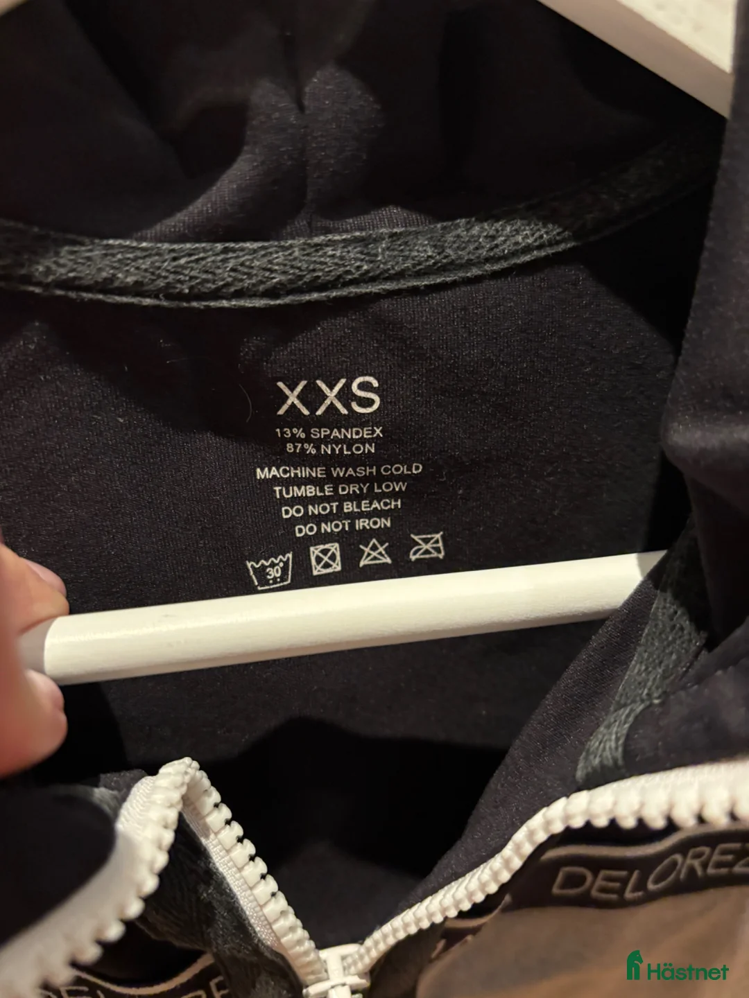 Jackor & Kavajer ryttarutrustning till salu: Maya Delorez Zip-hoodie - Annons 3