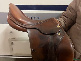 Sadlar hästutrustning Prestige allroundsadel 17” – ljusbrun, normalvid i Korskrogen - Annons 10