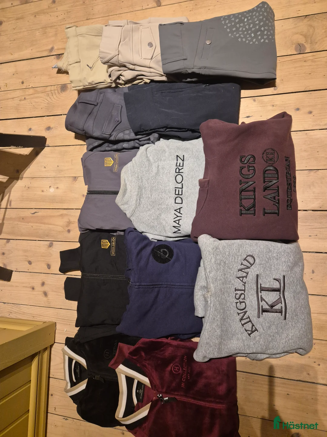 Övrigt Ridkläder ryttarutrustning till salu: Toscana, kingsland, delorez, equiline tröja i Sölvesborg - Annons 1