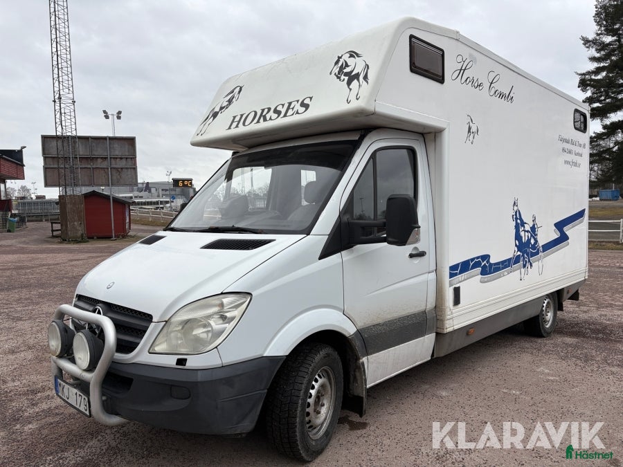 Hästlastbilar  fordon & transport till salu: Mercedes Sprinter 318 Hästlastbil - Annons 1
