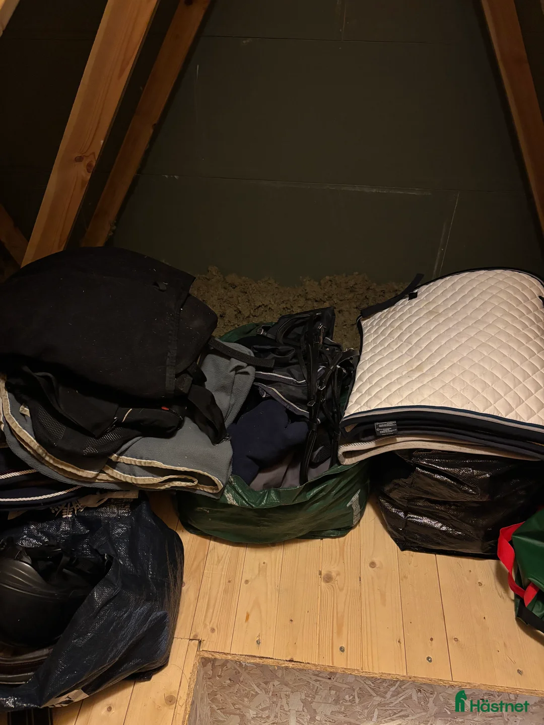 Övrig Hästutrustning hästutrustning till salu: Allt eller inget  - Annons 1