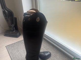 Ridstövlar ryttarutrustning till salu: Stivali Romitelli i nyskick i Båstad - Annons 16