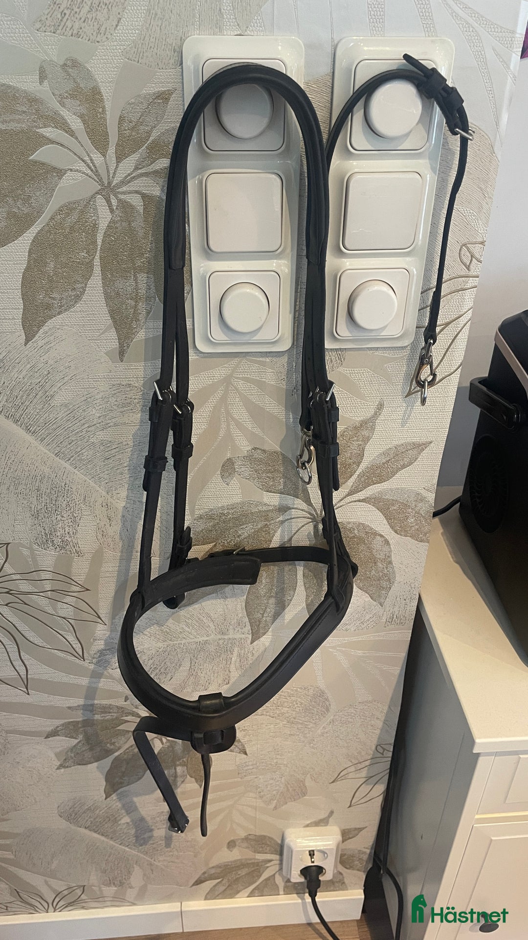 Träns hästutrustning till salu: Achemremsträns från fairfeild i Huddinge - Annons 1