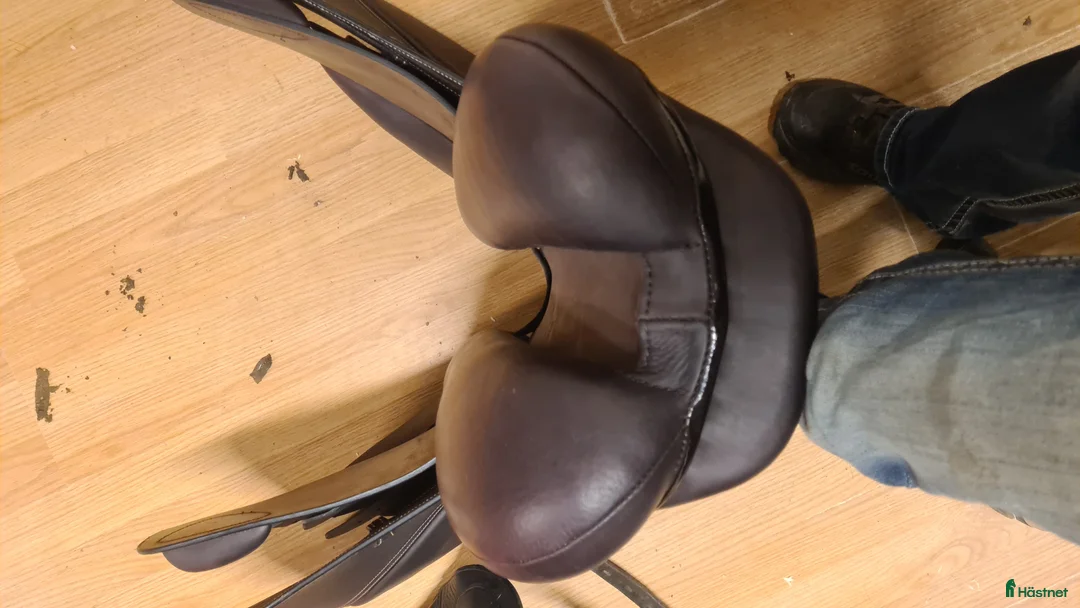 Sadlar hästutrustning till salu: Kemnevall Harold i Hamneda - Annons 6