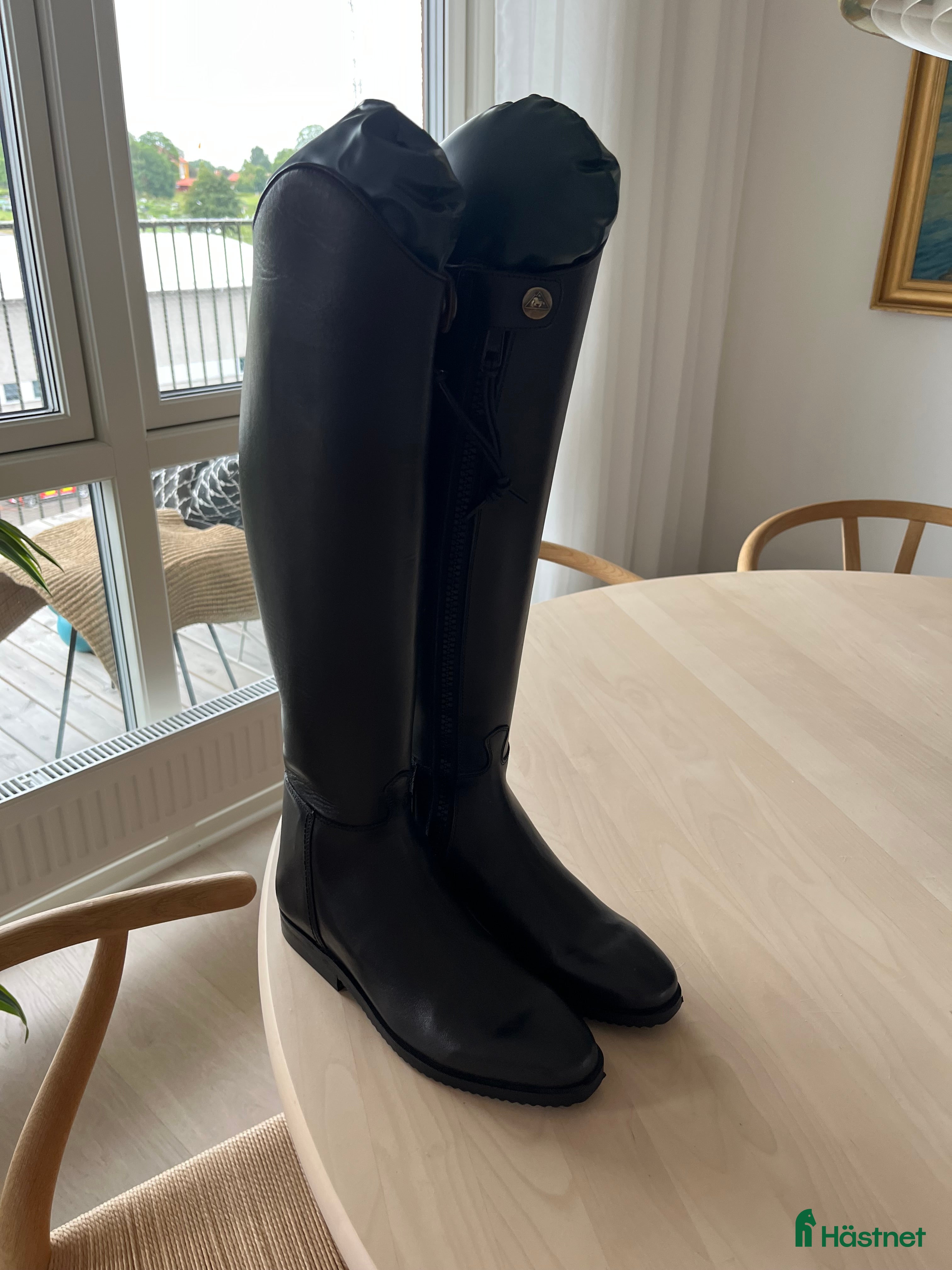 Ridstövlar ryttarutrustning till salu: Dressyrstövlar, Mountain Horse i Kungsör - Annons 8