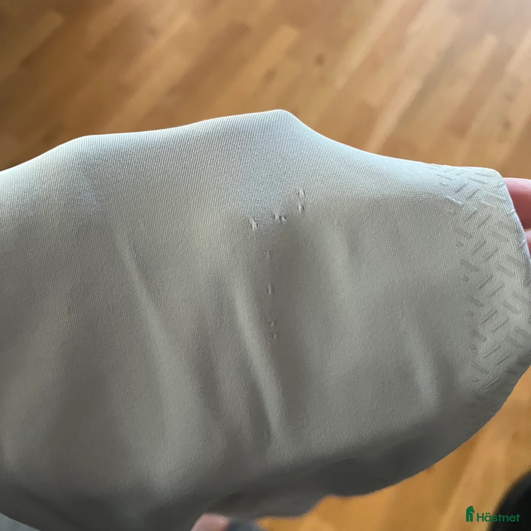 Ridbyxor ryttarutrustning till salu: Ett par fina ridbyxor! - Annons 3