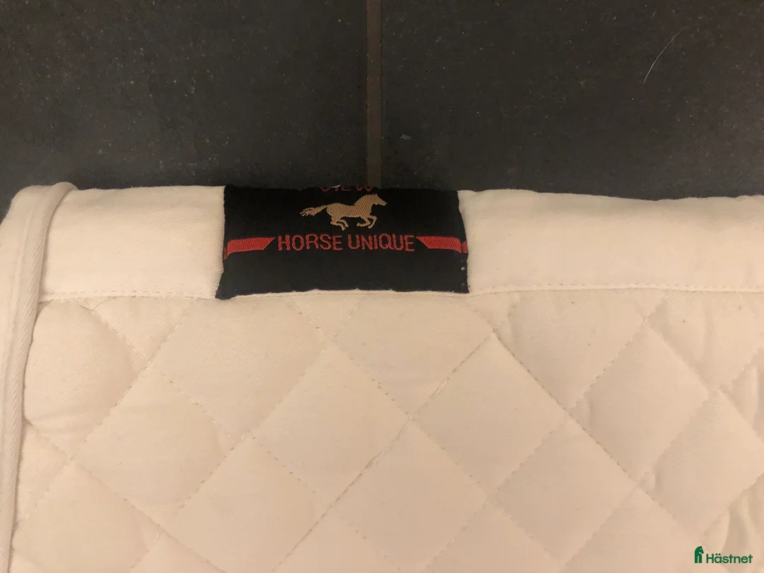 Schabrak & Vojlockar hästutrustning till salu: Schabrak dressyr/allround i Härryda - Annons 2