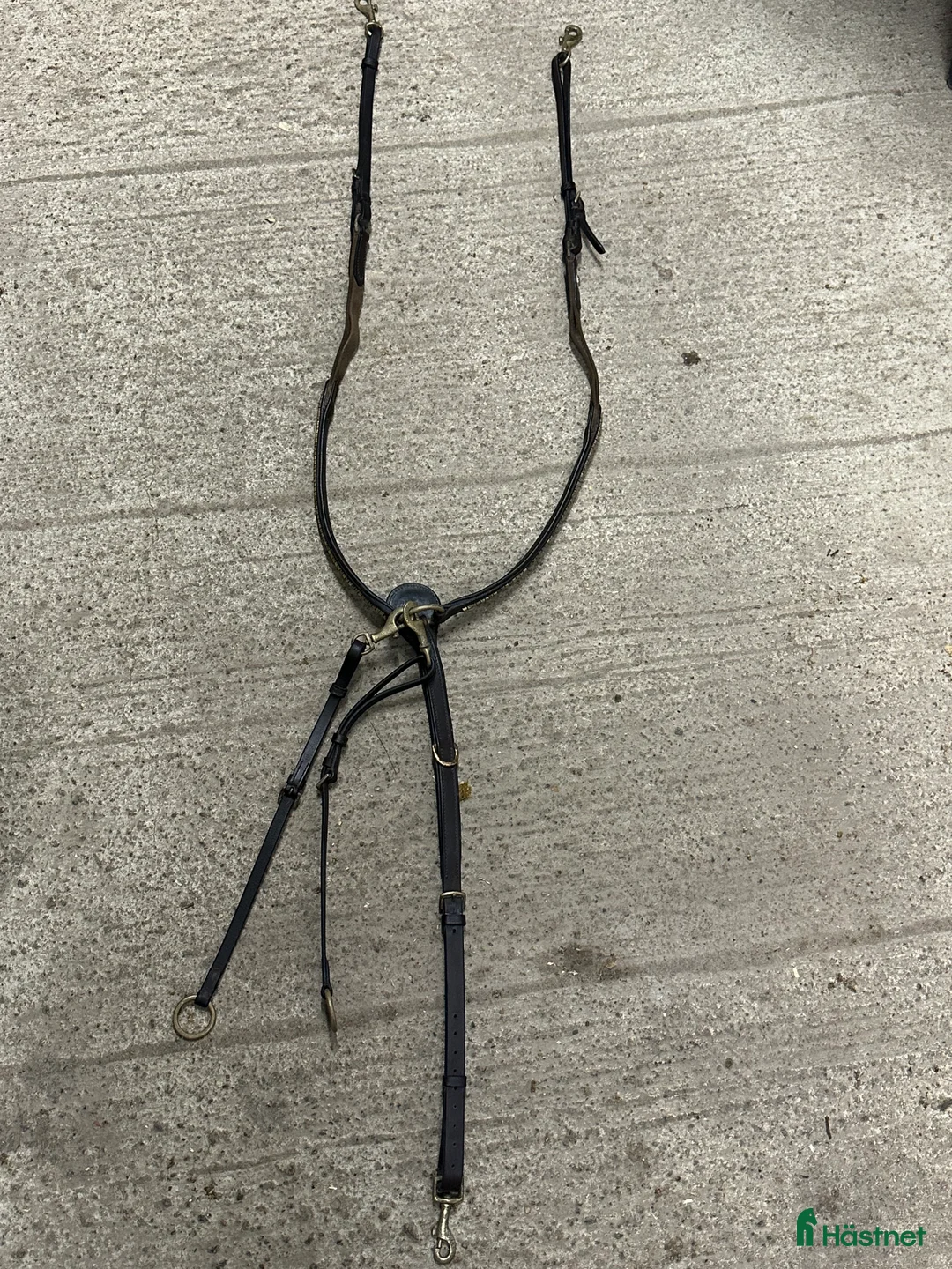 Sadeltillbehör hästutrustning till salu: Fairfield förbygel/matingal  i Sköldinge - Annons 1